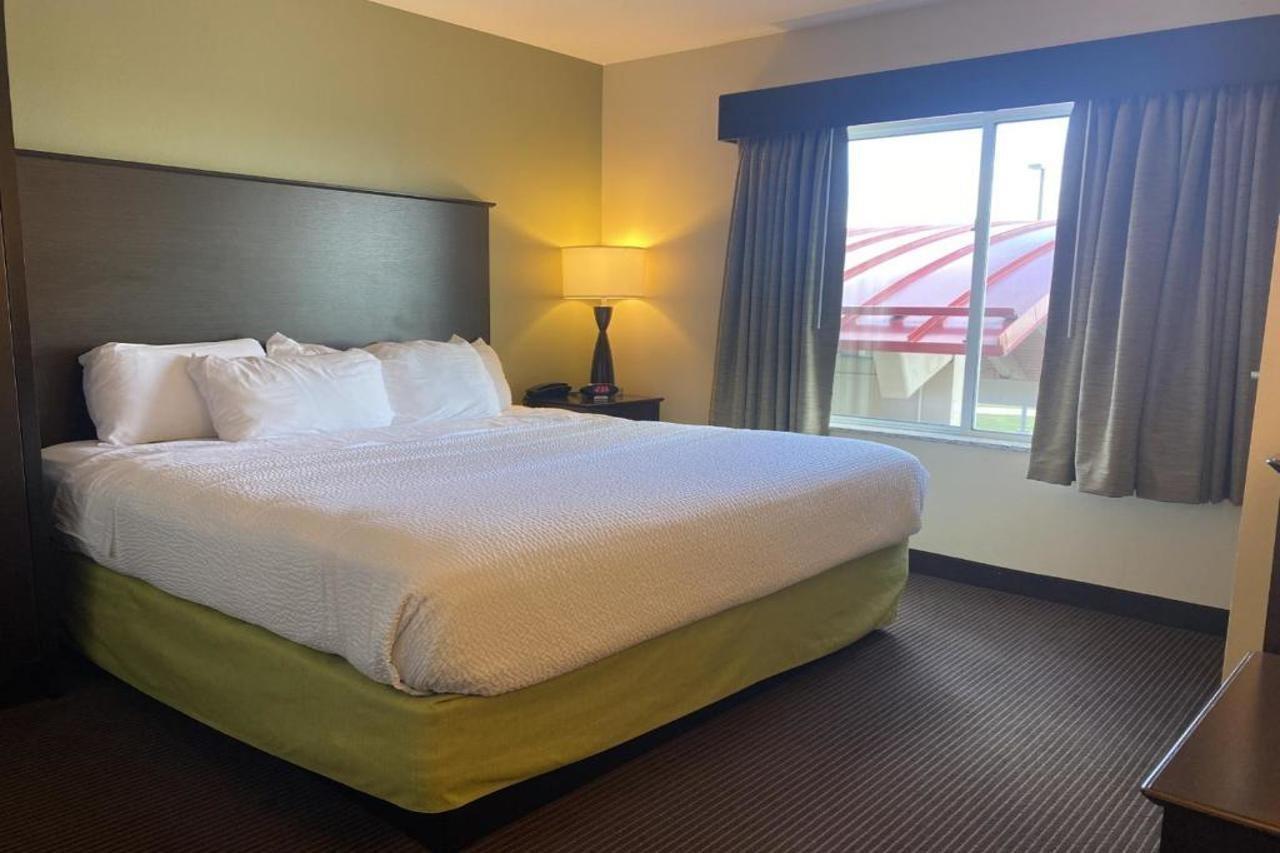 Americinn By Wyndham Hartford Sd Екстериор снимка