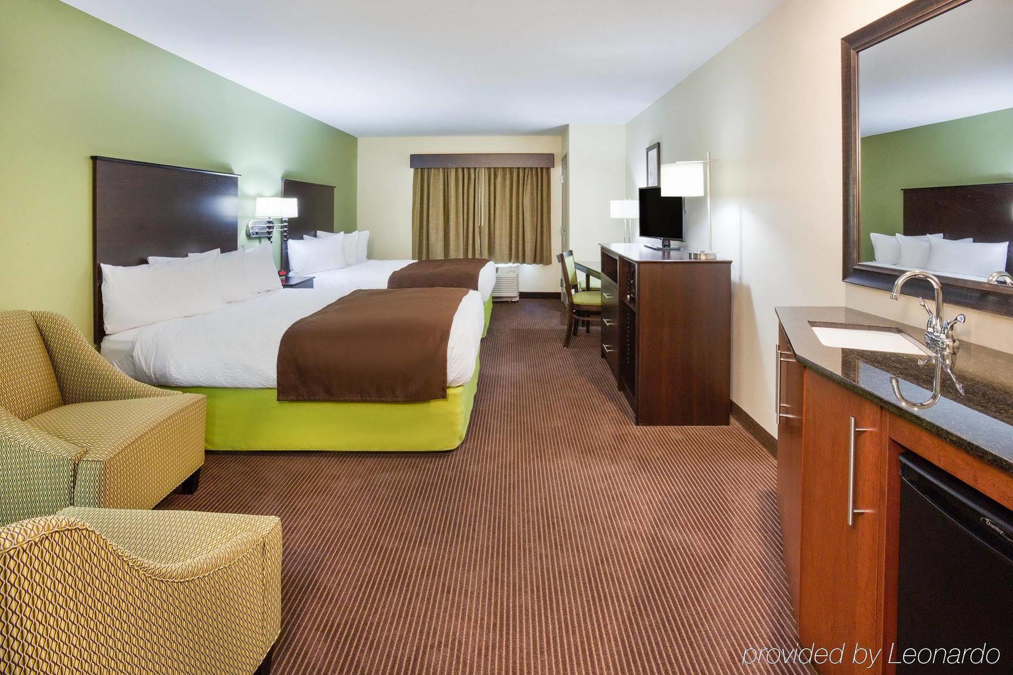 Americinn By Wyndham Hartford Sd Екстериор снимка